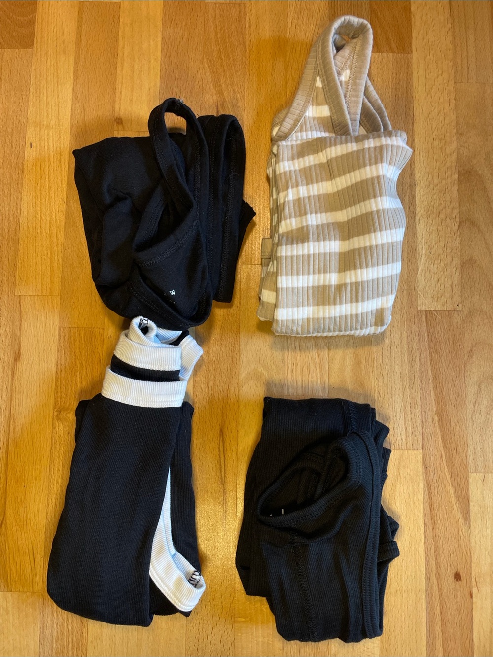 GAP Women's Black and Beige Striped Ribbed Tank Tops - 4 Pack